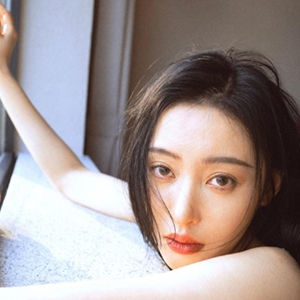国产美女一级做受观看,国产美女视频：揭秘独特魅力，引领潮流-3